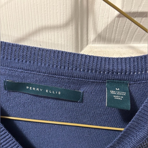 Perry Ellis Long Sleeve Patterned Sweater - Picture 3 of 3